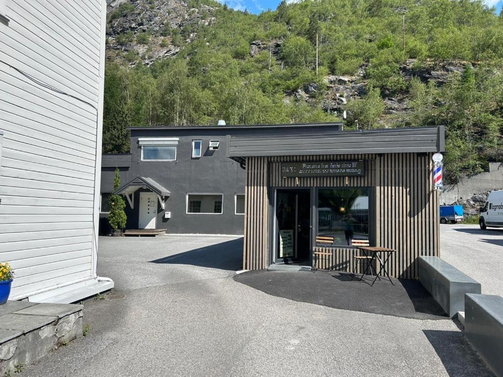 Den Vesle Sjarmoren As The Most Central Place In Ardal ! Free Parking On The Site ! Экстерьер фото